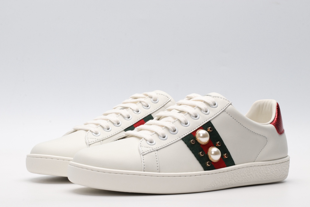 Women s Ace studded leather sneaker